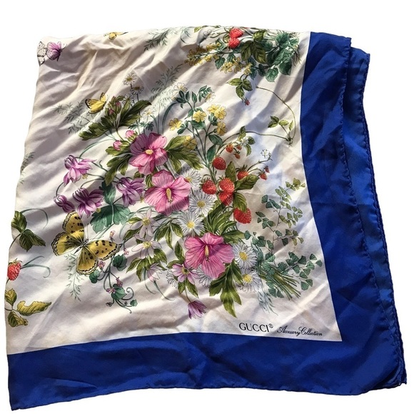 *Vintage* Gucci accessory collection 100% silk floral butterfly scarf - Picture 3 of 13